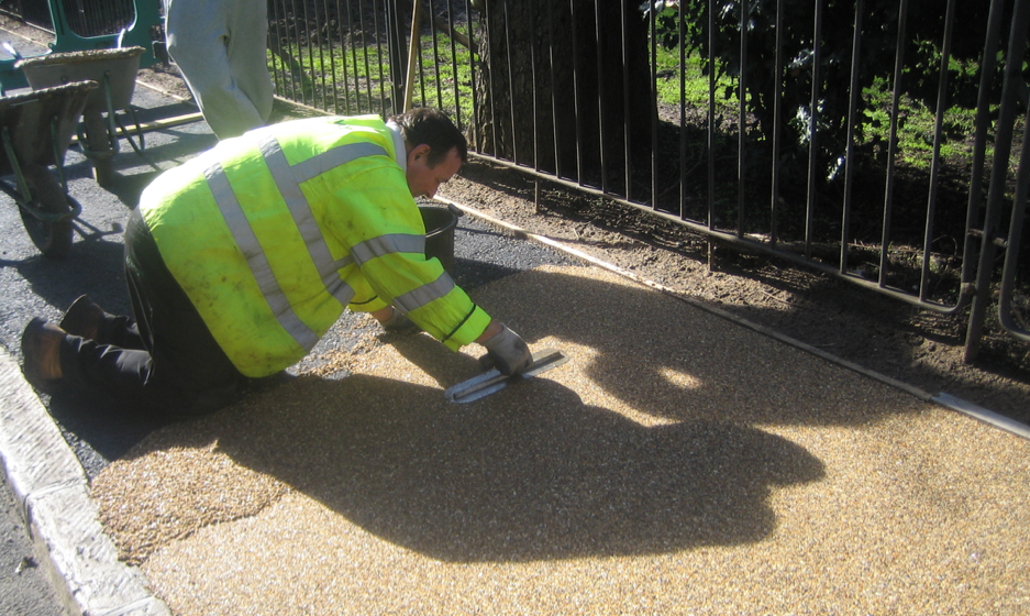 Laying resin bound path