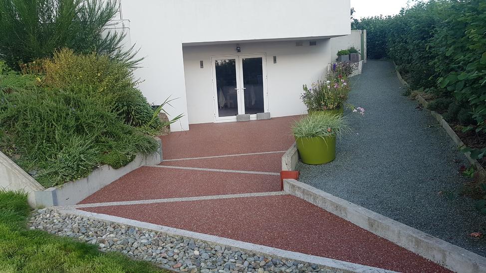 Resin bound red path
