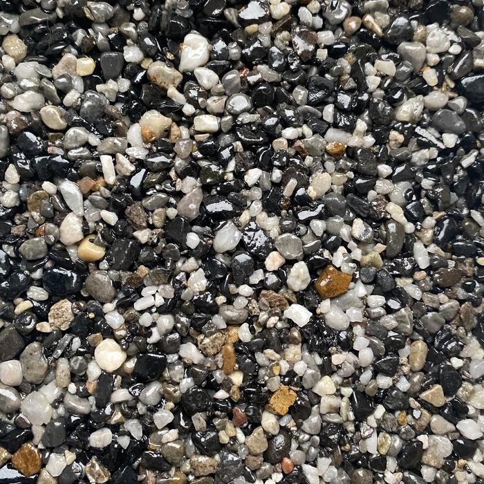 Black, Silver, Brown and White Resin Bound Gravel Blend - DALTEX Ocean Pearl